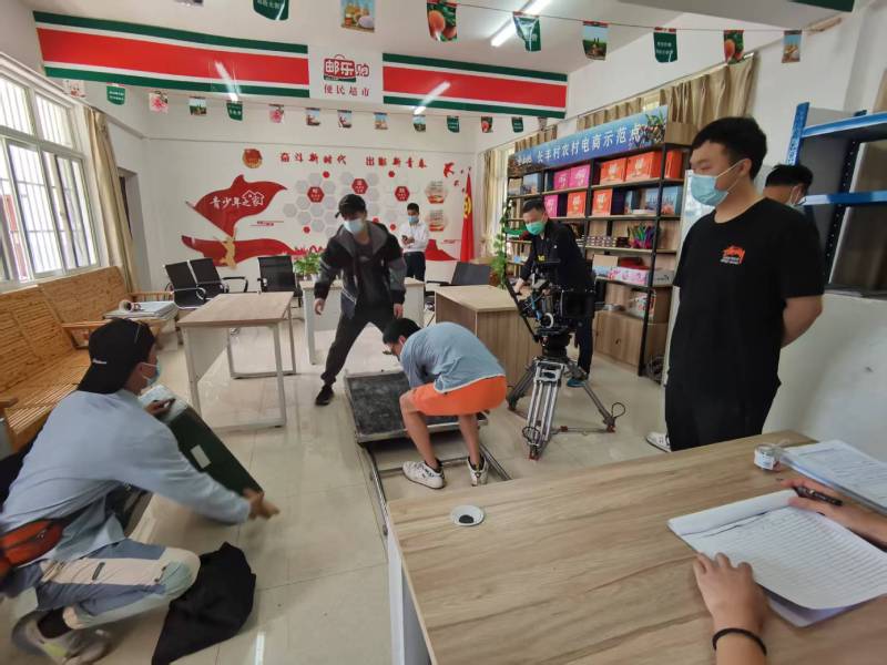 琼结县广告片拍摄公司：极简主义践行者，少即是多的视觉哲学